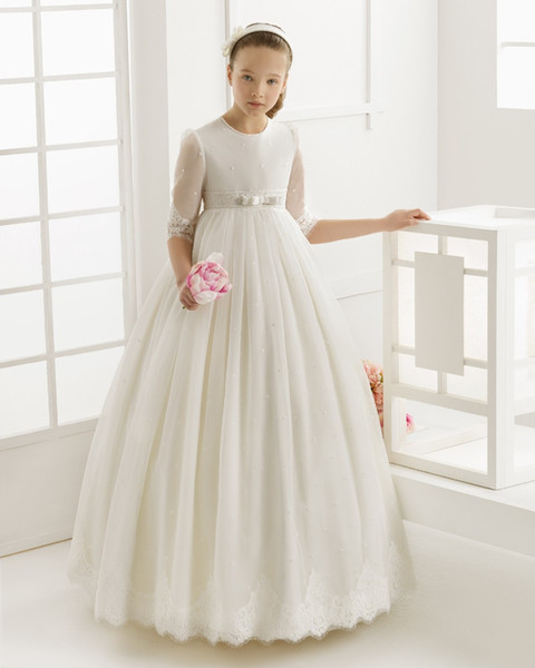 High Quality Ivory Ball Gown First Holy Communion Dresses Organza Jewel Neck 3/4 Long Sleeve Lace Applique Bow Holy Communion Gowns