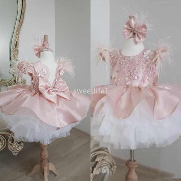 Pink Flower Girl Dresses Cap Sleeves Lace Feather Knee Length Little Girl Wedding Dresses Elegant Child Pageant Dress