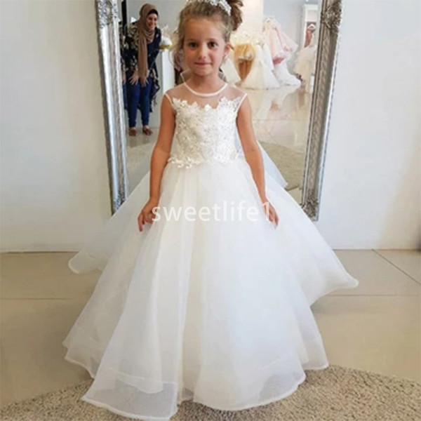 Vintage Lace Flower Girl Dresses Sheer Jewel Neck Lace Appliques Floor Length First Communion Dresses Girls Pageant Gown