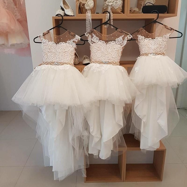 Cute Sheer Crew Neck Flower Girls Dresses Beaded Lace Appliques Hi Low A Line First Communion Dresses Girls Pageant Gown