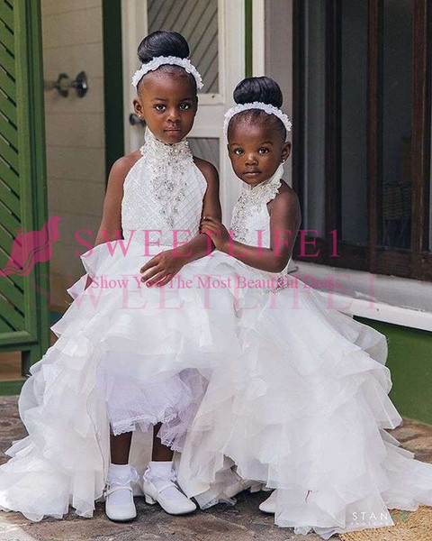 Adorable Halter Neck White Flower Girls Dresses Beaded Crystal Hi Low Ruffles Organza Tiered Skirts First Commuion Dresses Girls Pagena