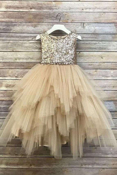 Cute Champagne Tulle Flower Girls Dresses Shining Gold Sequins Sleeveless First Communion Dresses Girls Pageant Gown Custom Made