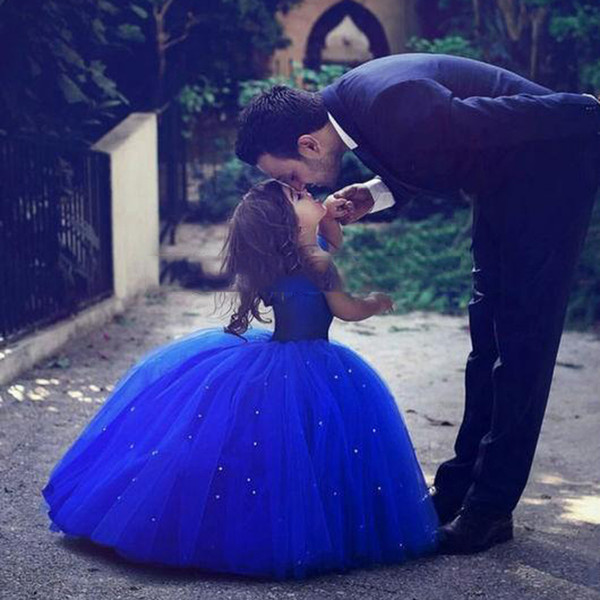 Cute Royal Blue Ball Gown Girls Pageant Dresses Off Shoulder Tulle Floor Length Toddler Birthday Dresses Party Dresses Cupcake