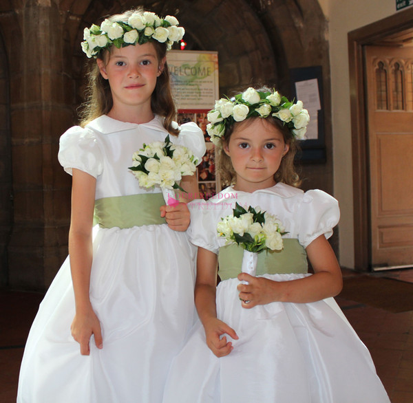 Vintage Short Sleeve Flower Girls Dresses A Line Satin White Sage Sashes Floor Length First Communion Dresses Girls Pageant Gown