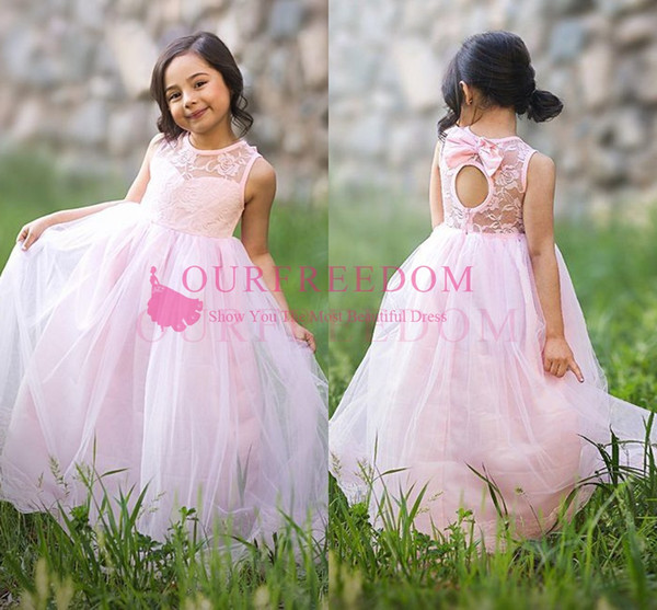 Cheap Pink Lace Flower Girls Dresses Sheer Jewel Neck Hollow Back Bowknot A Line Floor Length First Communion Dresses Girls Pageant