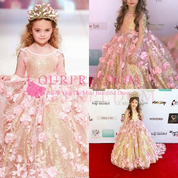 Cute 3D Flora Appliques Flower Girls Dresses Crew Neck Long Sleeve Gold Sequins Floor Length Princess Ball Gown First Communion Dres