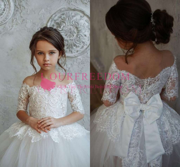 Elegant Long Sleeve Flower Girls Dresses Off The Shoulder Lace Appliques A Line Floor Length Girls Pageant Gown First Communion Dresses