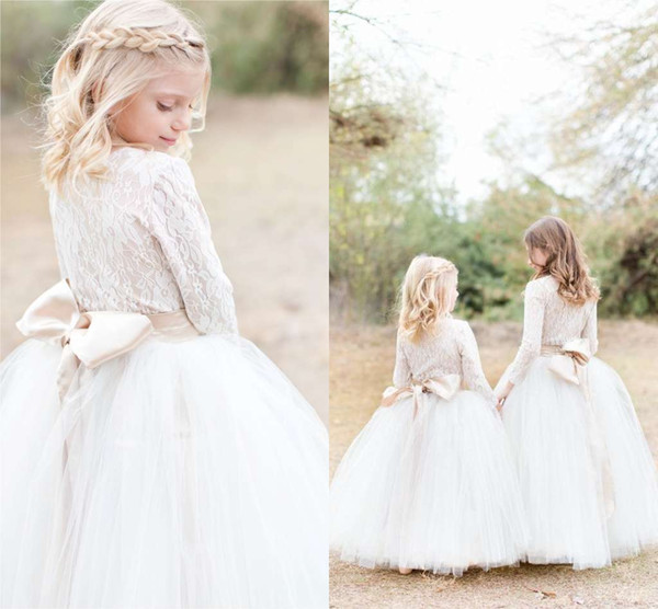 White Lace Long Sleeve Flower Girls Dresses Bow Sashes Puffy Ball Gown First Communion Dresses Girls Pageant Gown Custom Made