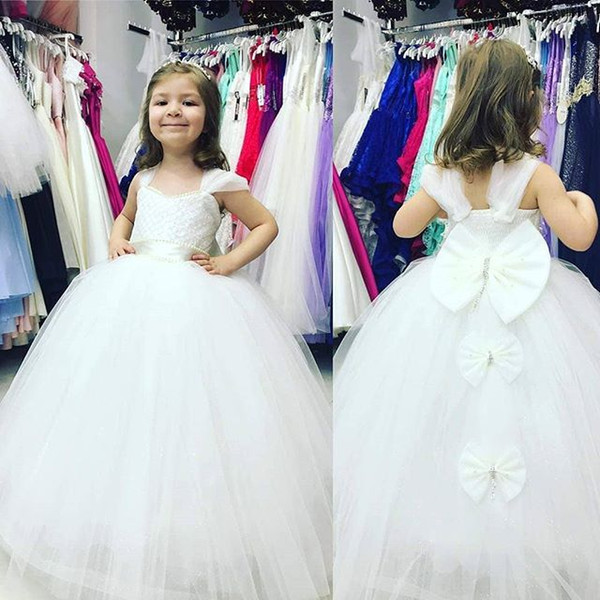 Lovely Princess Flower Girls Dresses Spaghetti Straps Puffy Tulle Back Cover Bow First Communion Dresses Girls Pegant Gown Custom Made