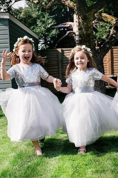 Lovely Shining Silver Sequins Flower Girls Dresses Short Sleeve Ankle Length First Commuinion Dresses Girls Pageant Gown Custom Made