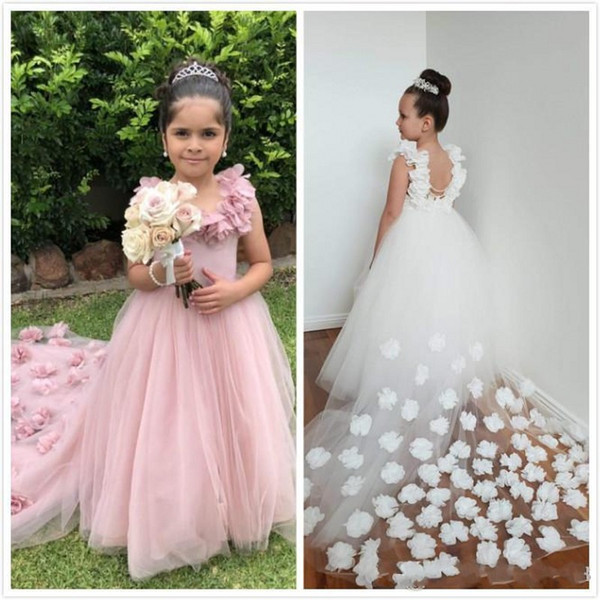 Country New Backless Flower Girl Dresses Hand Made Flowers Tulle Little Girl Wedding Dresses Vintage Communion Pageant Dresses Gowns