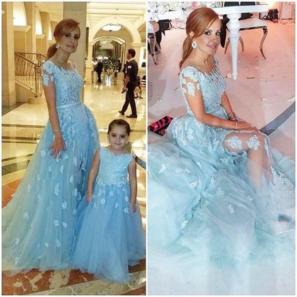 Cute Flower Girl Dress Sky Blue Sheer Neck Tiered Applique Lace A Line Tulle Floor Length Kid Girl's Pageant Dresses Formal Party BC0938