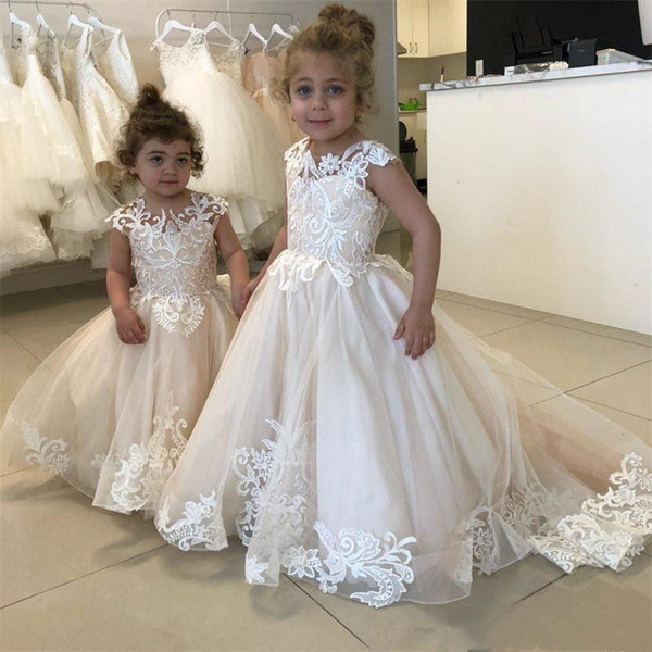 Ivory Lace Flower Girls Dresses Sheer Neck Cap Sleeves Appliques Tulle Wedding Girls Pageant Dresses Party Dresses For Teens