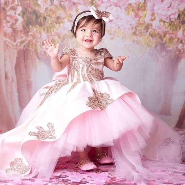 Adorable Pink High Low Flower Girl Dresses Ball Gown Gold Appliques Tier Ruffles First Communion Dress With Big Bow Pageant Dress For Teens