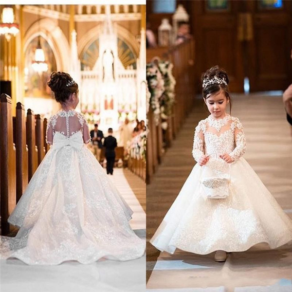 Cute Flower Girls Dresses Jewel Neck Lace Appliques Illusion Button Back Big Bow Birthday Dresses First Communion Girls Pageant Gowns