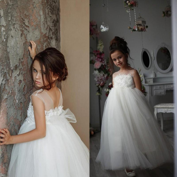 2020 White Cheap White Lace Flower Girl Dress Cute Appliqued Princess Girl Birthday Party Gown Girl Formal First Communion Dress