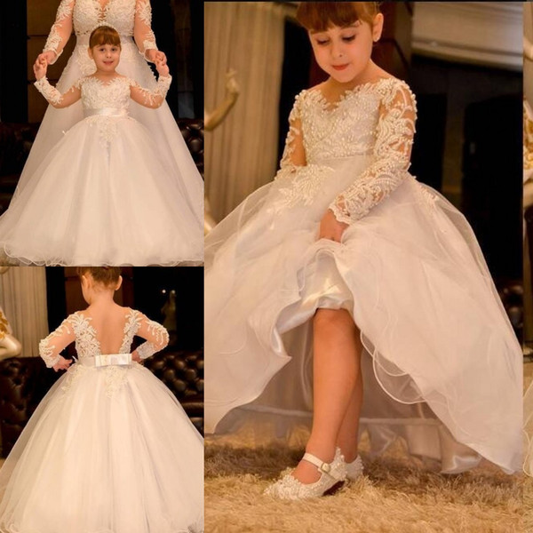 White Long Sleeves Arabic Flower Girl Dresses Sheer Neck Lace Pearls Backless Child Wedding Dresses Vintage Little Girl Pageant Dress