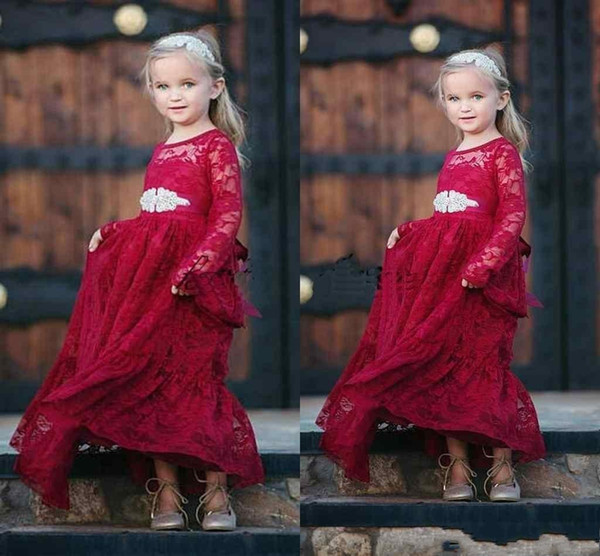 Modest Vintage Lace Long Sleeve Country Flower Girl Dresses For Wedding Sash Beaded Christmas Birthday Wedding Communion Party Dress