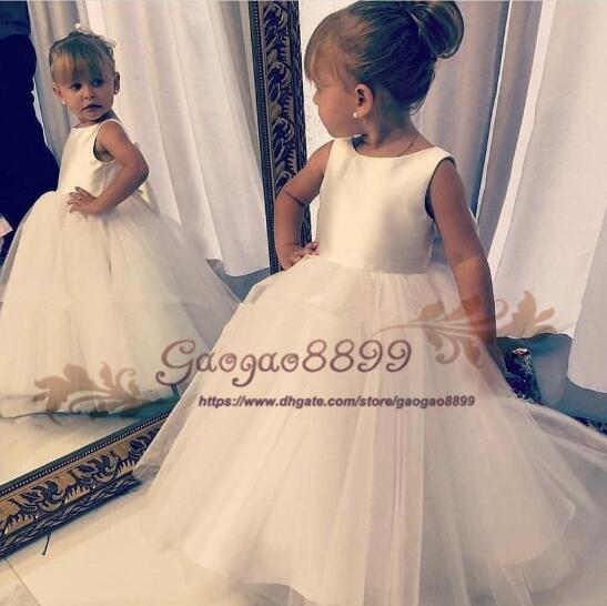 cheap Lovely White flower girl dresses For Wedding boho stain Tulle sweep train zipper Princess Children first holy communion dresses