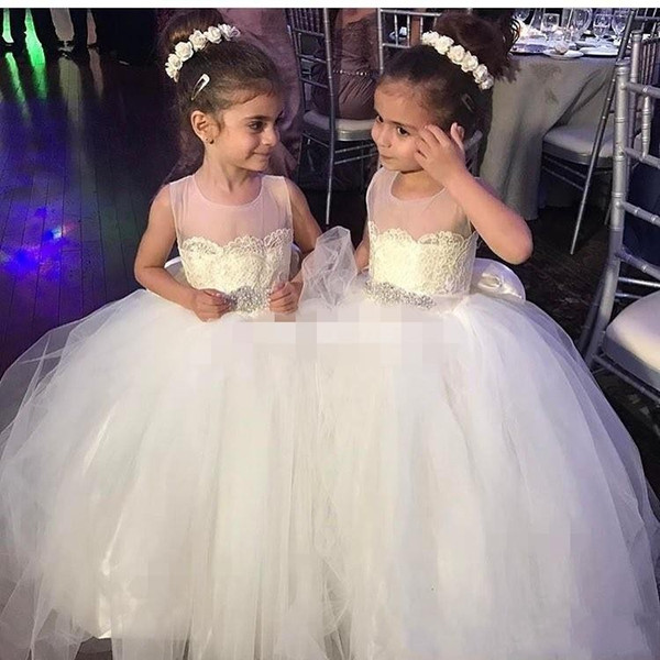 Hot Selling Ball Gowns Flower Girl Dresses Sleeveless Applique Beautiful Pageant Gown Beads with Sash First Communion Dresses For Girls DTJ