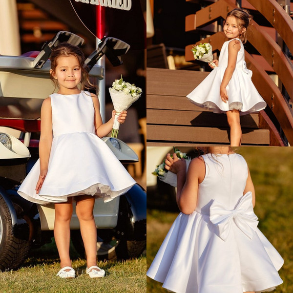 Cute Simple Flower Girl Dresses with Big Bow Sash A Line Knee Length Little Girls Wedding Party Wear First Communion Dress Pageant Dress