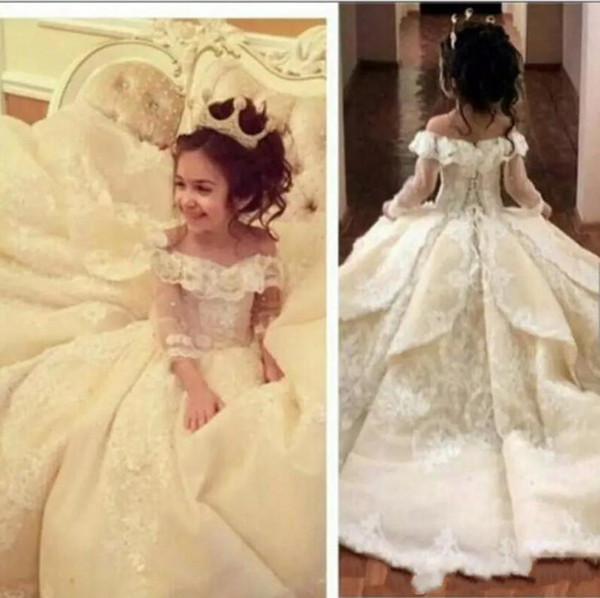 Sweety Champagne Princess Flower Girl Dresses Off Shoulder Lace Appliques Long Sleeves Ball Gown Flower Girl Dresses