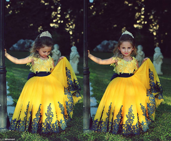 Kids Flower Girls Dresses For Weddings Pentelei Tulle Appliques Light Yellow Little Communion dresses Arabic Kids Girl Pageant Dress