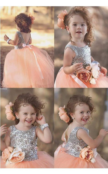 Cute Silver Sequins Peach Puffy Tulle Flower Gilrs Dresses 2022Cheap Backless Wasit With Flower First Communion Dresses