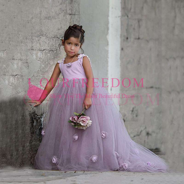 Pretty Princess Ball Gowns Tulle Flower Girls Dresses Cap Sleeves Girls Pageant Dresses With Handmade Flowers vestido daminha