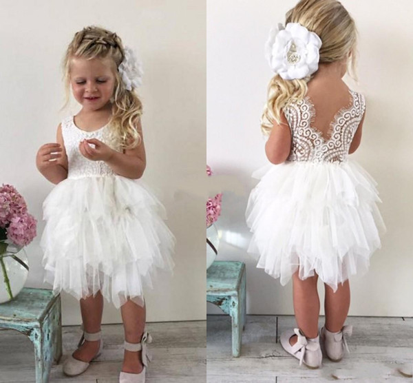 Hot Selling A Line Flower Girl Dresses Scoop Sleeveless Applique Tea Length Pageant Gown First Communion Dresses For Girls DTJ