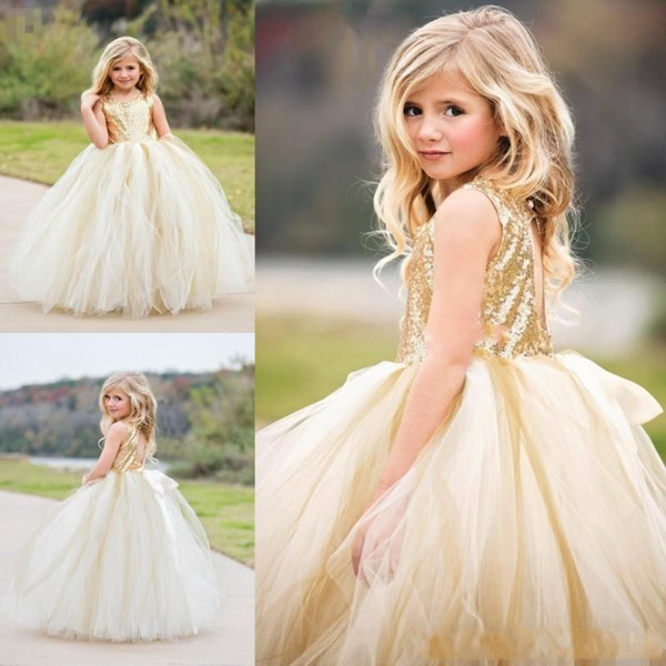 Bling Sequined Dress Cheap Princess Flower Girls Dresses for Weddings Jewel Hollow Back Sexy Girls Pageant Gowns First Communion Dress