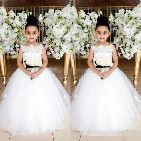 Vintage Flower Girl Dresses for Wedding Princess Floor Length Tutu Sleeveless Appliques Lace Tulle Child First Communion Dress