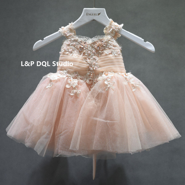 Stunning Summer Flower Girls Dresses Knee Length Girls Pageant Dresses Floral Applique with Beading Sequins New Arrival