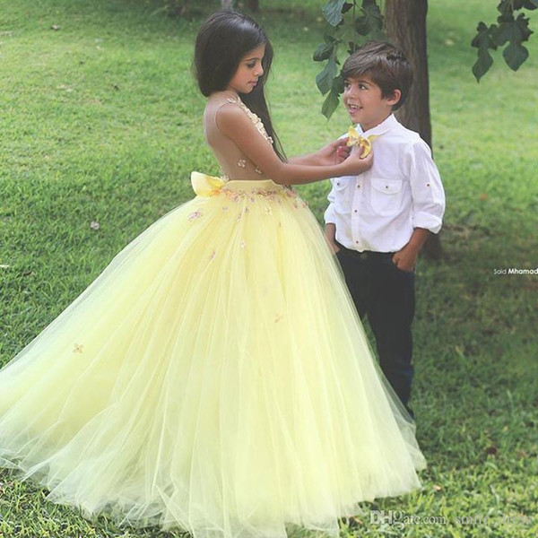 Yellow Flower Girl Dress Ball Gown Girls Formal Dresses Sheer Jewel Neck 3d Flowers Floor Length Long First Communion Dresses Little Girls