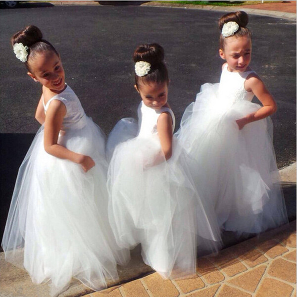 White Princess Long Flower Girl Dresses New Design Custom Simple Style Floor Length Backless Tulle Girls Birthday Pageant Dresses F78