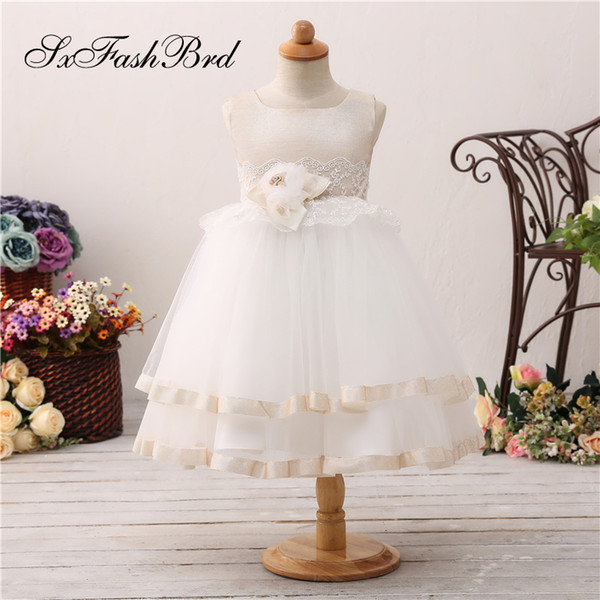 Lovely Flower Girl Dresses O Neck Waist With Flower A Line Tulle Girl Pageant Dress Kids Formal Wear Wedding Party Dresses