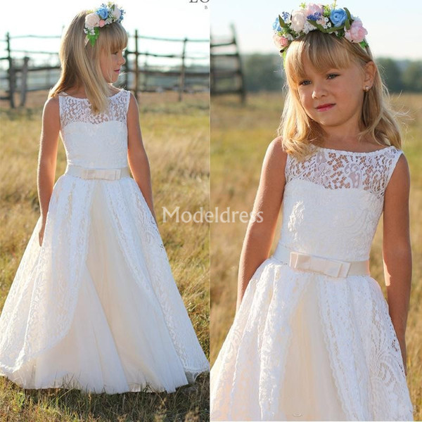 Lovely Lace Flower Girl Dresses 2022Holy Sleeveless A-Line Girls First Communion Dresses Cute Full Length Chic Cheap Children Pageant Gowns