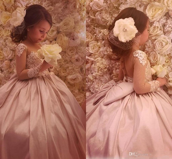 Lovely Long Sleeve Ball Gown Flower Girl Dresses Lace Appliques Bow Sash Girls Pageant Dress