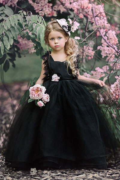 Cute Black Princess Flower Girls Dresses Scoop Neck Ball Gown Puffy Tulle First Communion Dresses Girls Pageant Gowns Custom Made