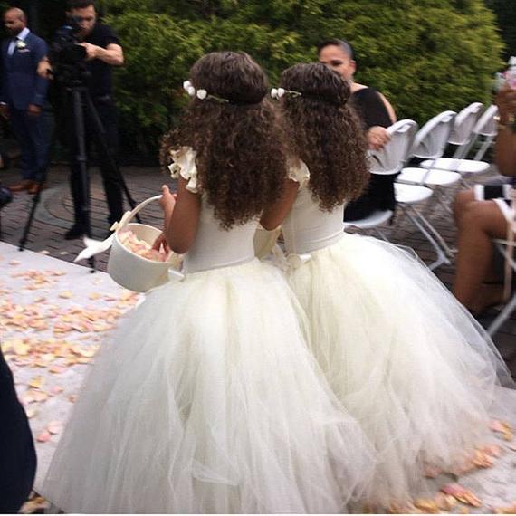 2022Loverly Baby Tutu Flower Girls Dresses Puffy Tulle Waist Sashes First Communion Dresses Girls Birthday Party Gowns Custom Made