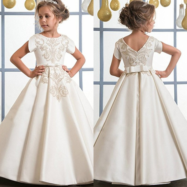 Cute Embroidery Satin Long Cheap 2022Flower Girl Dresses Princess Cap Sleeves A Line Bow Sash Back Girls Formal Birthday Communion MC1537