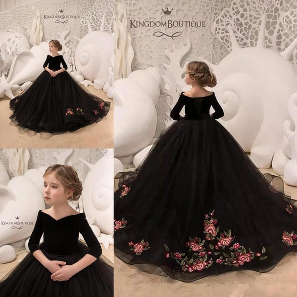 Chic Black Flower Girl Dresses Off Shoulder Applique Ball Gown Half Long Sleeve Girls Pageant Dress Custom Made BC0007