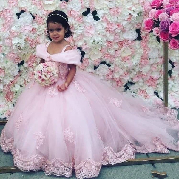 Gorgeous Pink Ball Gown Girls Pageant Dresses Elegant Straps Off Shoulders Appliques Little Kids Flower Girl Dress For Weddings