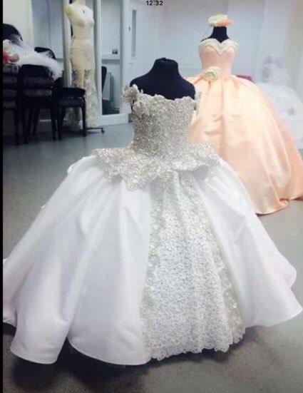 Flower Girl Dresses Princess Ball Gown Pearls Lace Up Full Length Daughter Girl Dress Tail First Communion Child custom