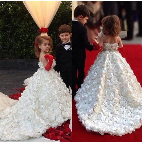 New White Lovely Flower Girls Dresses For Weddings Hand Made Flowers Sweep Train Party Children Girl Party Birthday Christmas Pageant Gowns