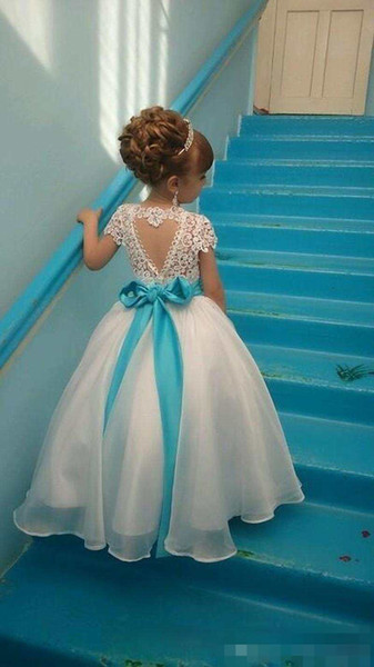 Lace Backless 2022Cheap Flower Girl Dresses Cap Sleeves Baby Girl Birthday Party Christmas Communion Dresses Children Girl Party Dresses