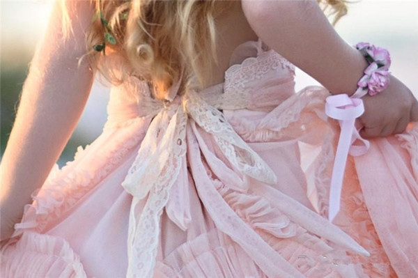 Cheap Pink Pageant Dresses Spaghetti Ruffles Hand made Flowers Lace Tutu Vintage Little Baby Gowns for Communion Boho Wedding