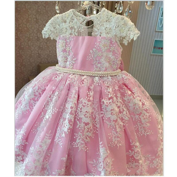 Adorable Pearls Pink Ball Gown Girls Pageant Dresses Bow Sash Lace Appliques Flower Girls Dresses Birthday Gowns First Communion Dress