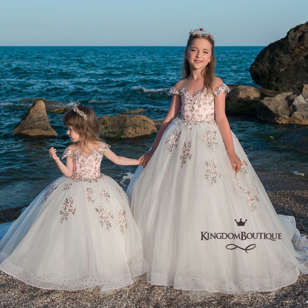 Cute Girls Pageant Dress Princess Elegant Off Shoulder Hand Made Flowers Appliques Long Puffy Flower Girl Dress Toddler Birthday Party Dress