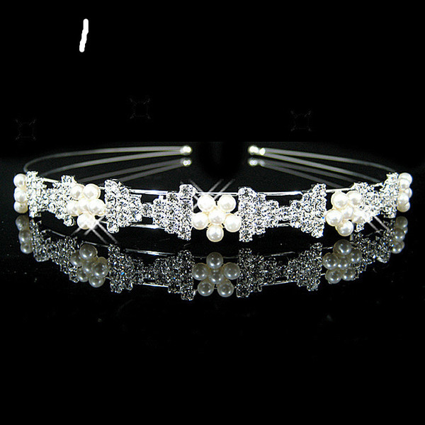 Cheapest Little Girls Kids Headpieces Pearls Children Tiara Shiny Rhinestone Crown Light Purple Blue Red